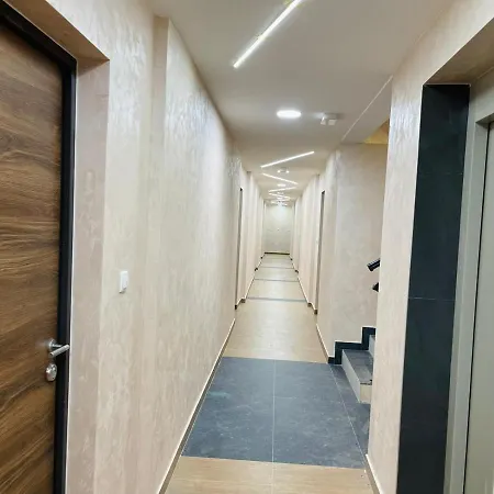 Jela Srebrno Jezero Apartment *