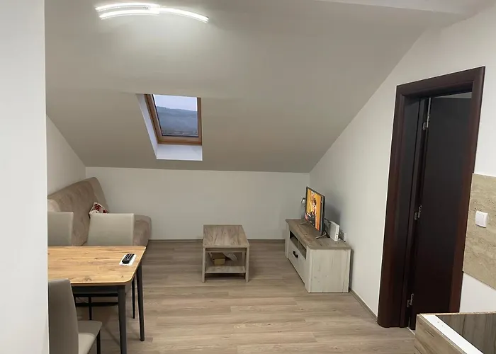 Jela Srebrno Jezero Апартаменты *